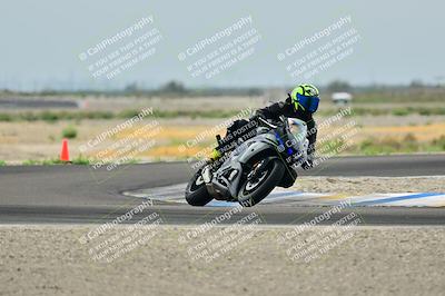 media/Apr-18-2025-TrackDaz (Fri) [[45f5874c44]]/C Group/Session 1 (Turn 7)/